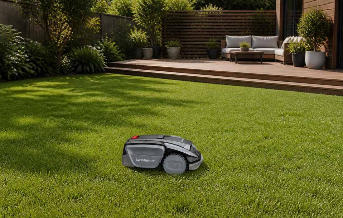 Sunseeker S5 Rasenmäher im großen Gartenbereich