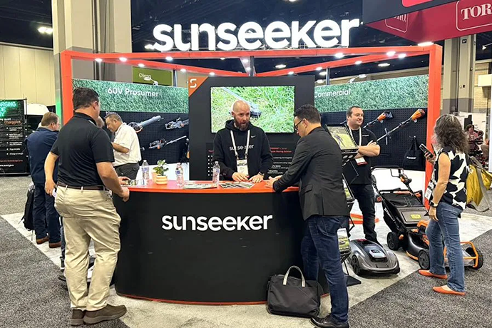 Sunseeker skubber grænser med trådløs smart plæneklipper på Elevate Conference