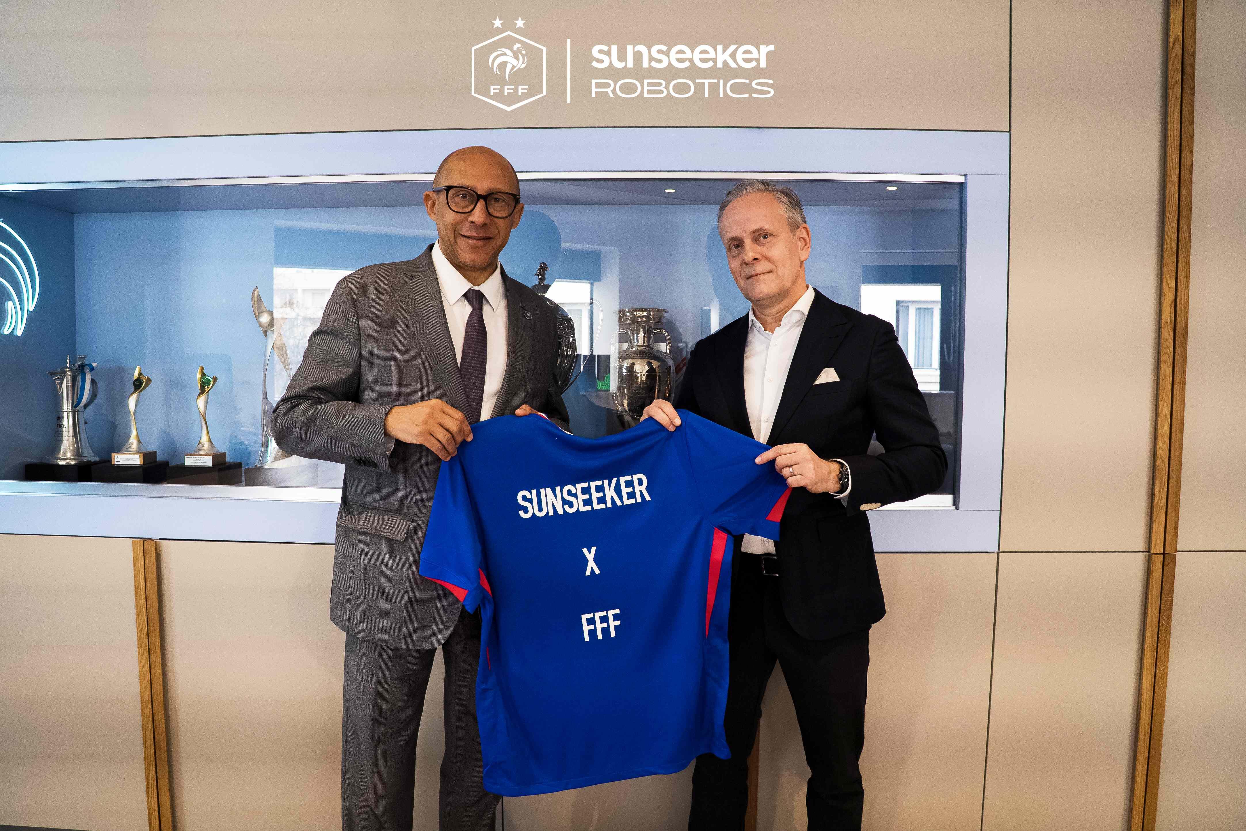 Sunseeker Robotics Becomes Official Supplier of the French Football Federation for the Men’s National Team