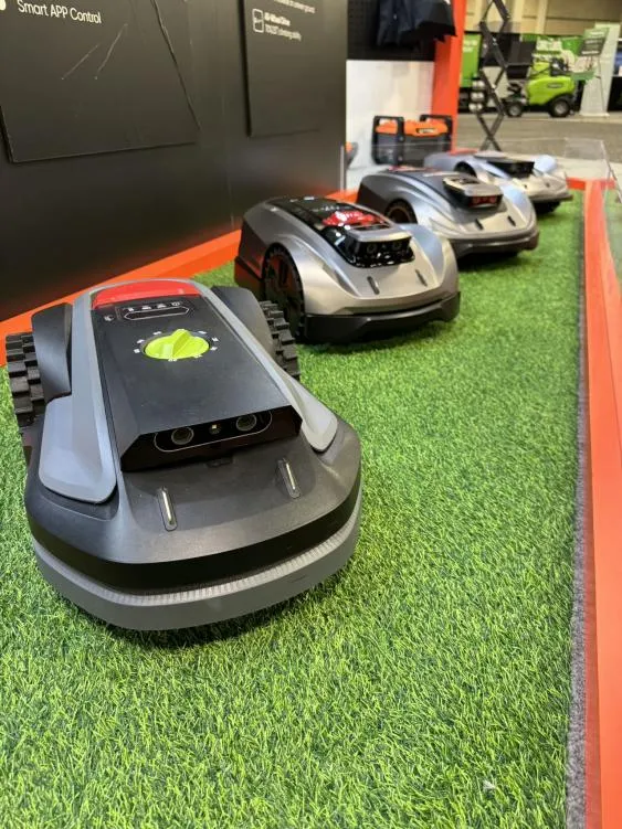 Sunseeker’s Award-Winning Robotic Mowers Showcase AI, Precise Navigation at Elevate