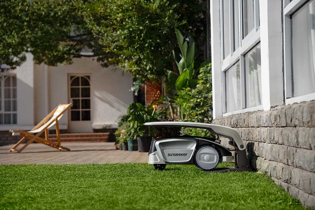Robotic Lawn Mower Garage Recharge